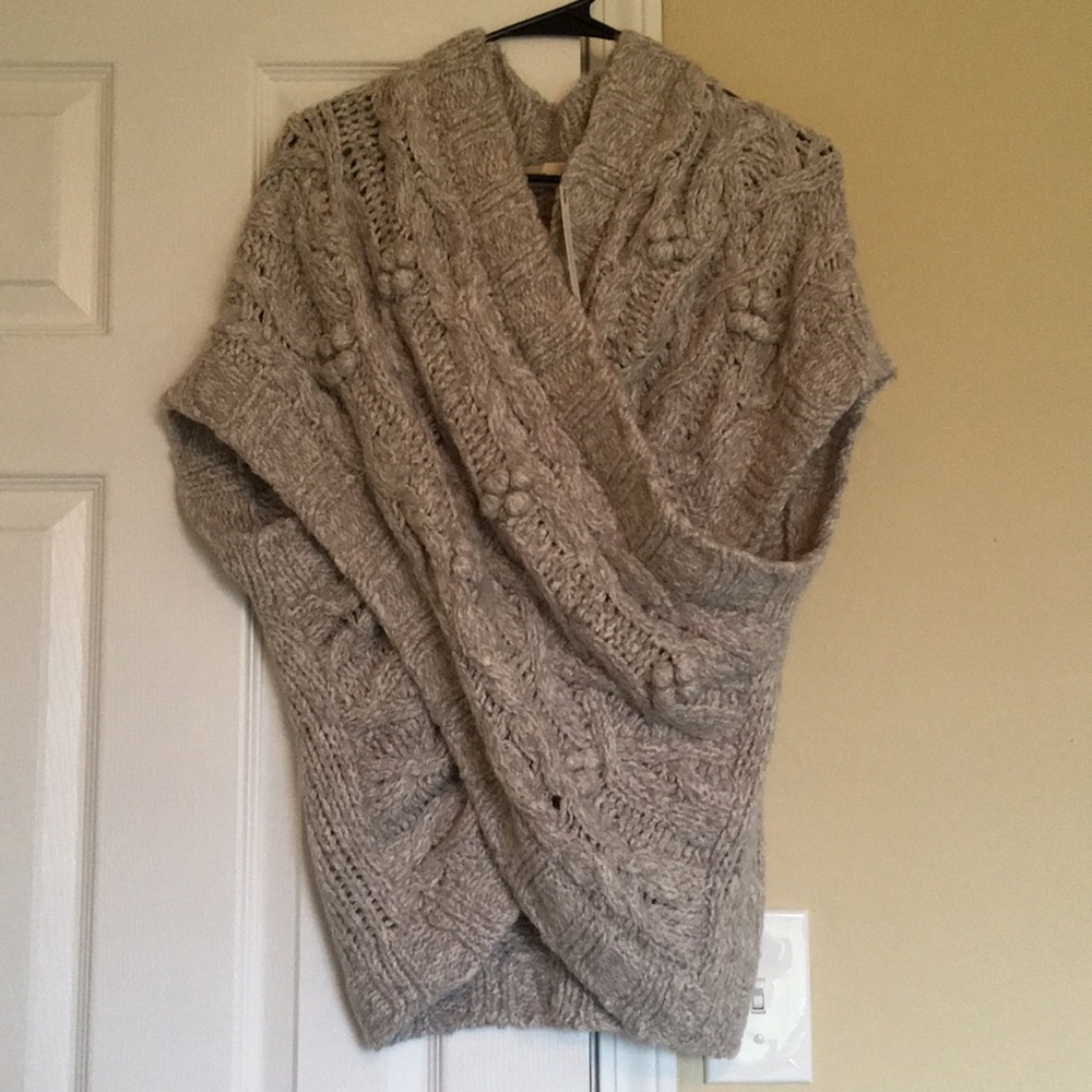 Anthropologie Sleeping On Snow Gray Sweater